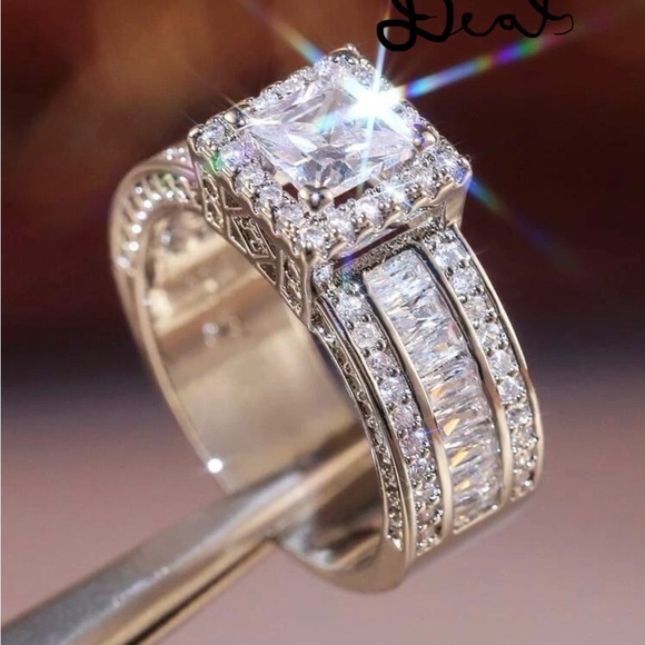 SILVER DIAMOND BRIADAL RING - Picture 9 of 11